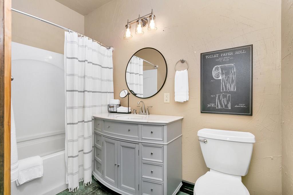 9848 W US Hwy 290, Fredericksburg TX luxury land for sale - Savannah Sikes, Fredericksburg luxury REALTOR - photo 13