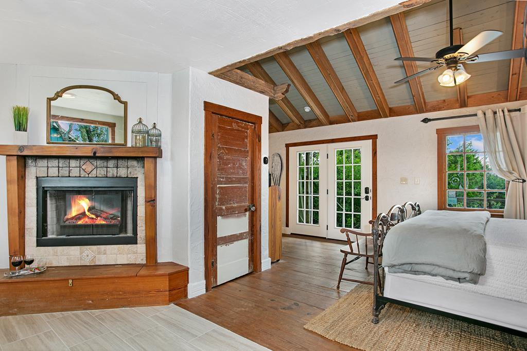 9848 W US Hwy 290, Fredericksburg TX luxury land for sale - Savannah Sikes, Fredericksburg luxury REALTOR - photo 23