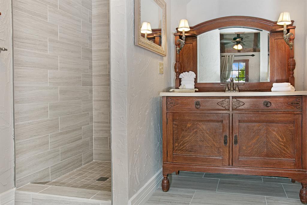 9848 W US Hwy 290, Fredericksburg TX luxury land for sale - Savannah Sikes, Fredericksburg luxury REALTOR - photo 25