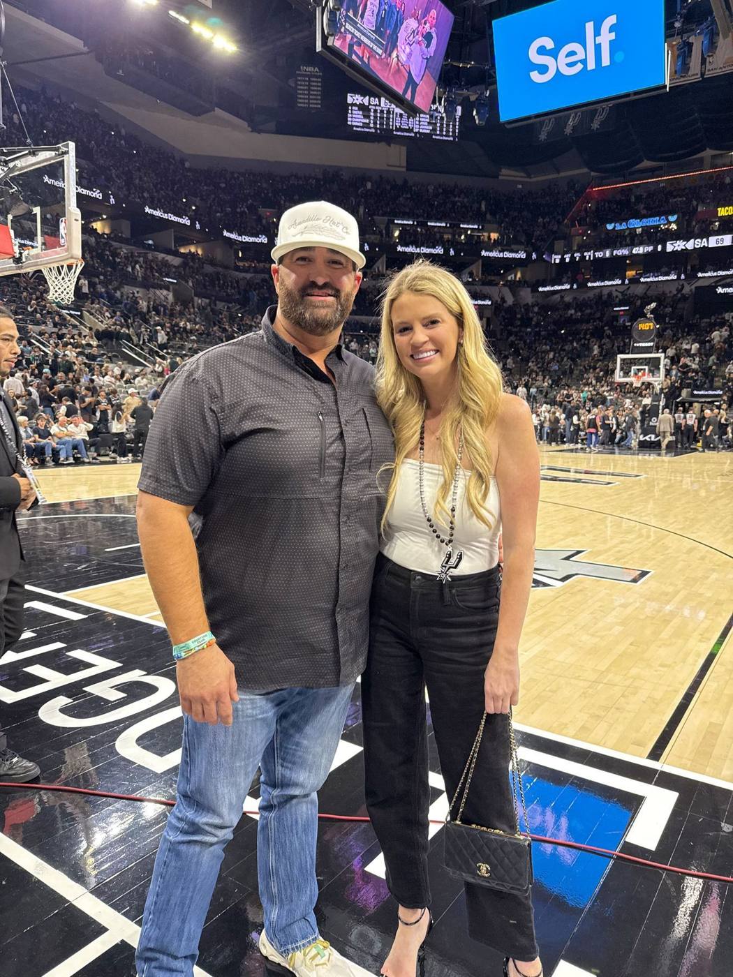 Savannah and David courtside at the Spurs